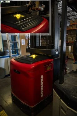 4-3/4" Amber LED Strobe Light Beacon - Double Flash Pattern - Heavy-Duty Vehicle Lighting -Nebo Sales Store 3 34quot amber led strobe light beacon 5 leds app 1