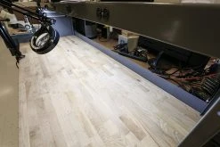 Linkable LED Linear Light Bar Fixture - 270 Lm/ft, 3000K/4000K/5700K - Under Cabinet Lighting -Nebo Sales Store bench light bar side