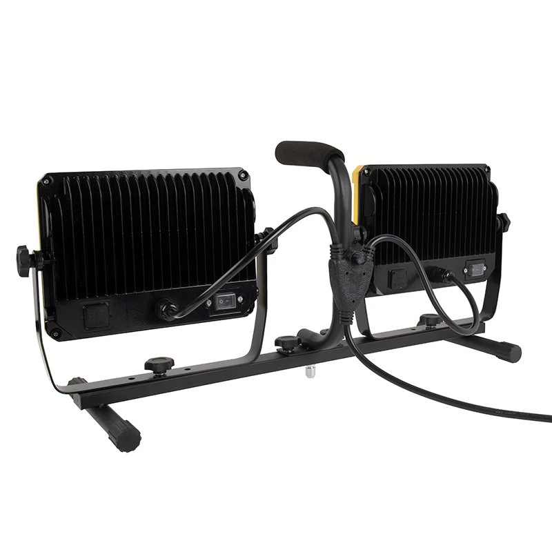 200W Dual-Head LED Work Light with Adjustable Tripod - 20,000 Lumens, 6500K Daylight - Portable Lighting for Construction, Workshops, and Outdoor Use 4 200W Dual-Head LED Work Light with Adjustable Tripod - 20,000 Lumens, 6500K Daylight - Portable Lighting for Construction, Workshops, and Outdoor Use - Image 4