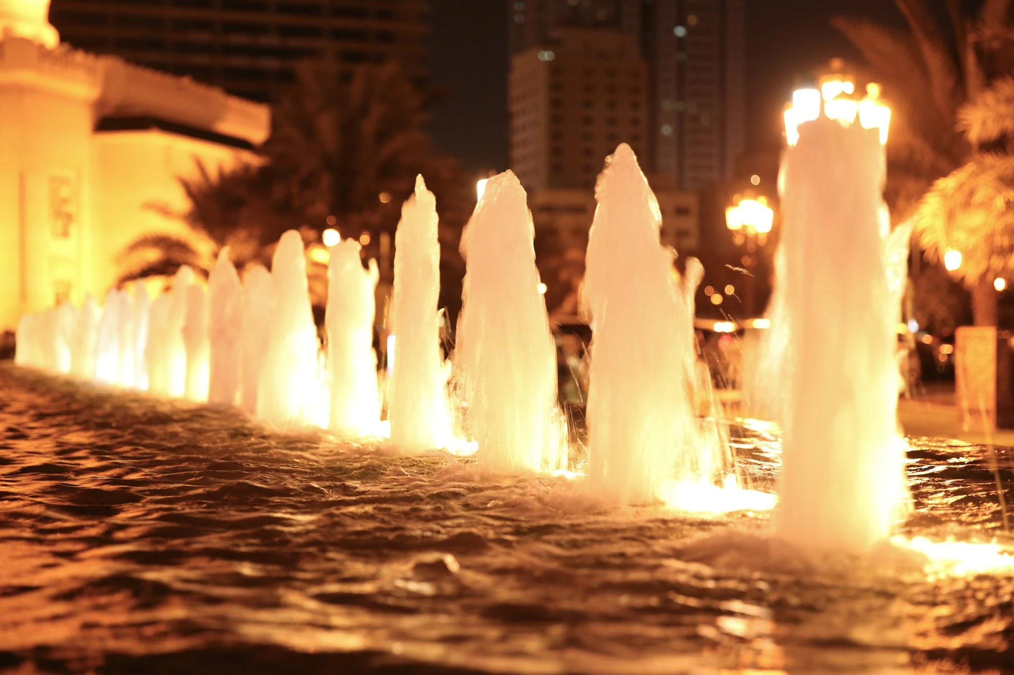 Solid Brass LED Ready Underwater Landscape Light - MR16 Bulb Compatible - 2700K to 6500K Color Options 6 Solid Brass LED Ready Underwater Landscape Light - MR16 Bulb Compatible - 2700K to 6500K Color Options - Image 6