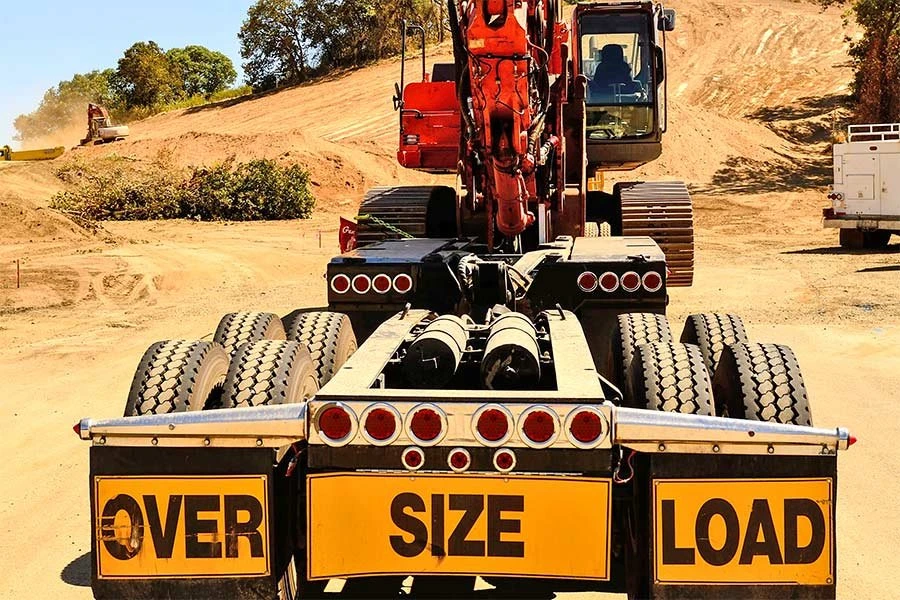 4" Round LED Truck & Trailer Lights - Stop/Turn/Tail Lights - 40 LEDs - 3-Pin Connector - Flush Mount 8 4" Round LED Truck & Trailer Lights - Stop/Turn/Tail Lights - 40 LEDs - 3-Pin Connector - Flush Mount - Image 8