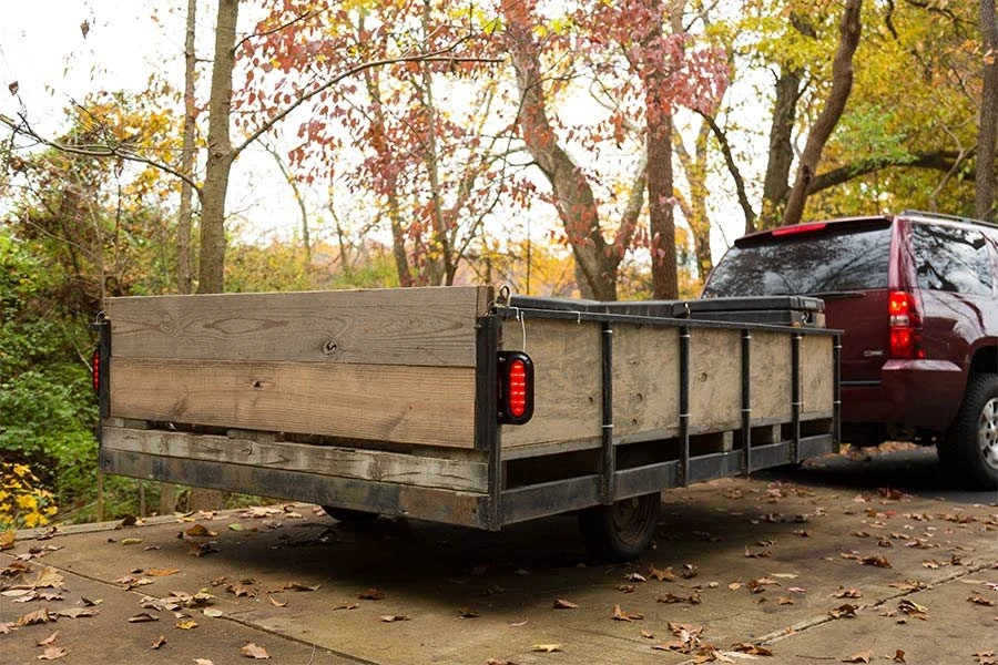 6" Oval LED Truck & Trailer Lights - Stop/Turn/Tail Lights with 3-Pin Connector - Flush Mount - 10 LEDs 9 6" Oval LED Truck & Trailer Lights - Stop/Turn/Tail Lights with 3-Pin Connector - Flush Mount - 10 LEDs - Image 9