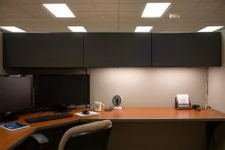 24" Under Cabinet LED Lighting Fixture - Adjustable Color Temperature (4000K/3000K/2700K) - 825 Lumens - Easy Installation -Nebo Sales Store uc 37td3c18 under cabinet matts desk