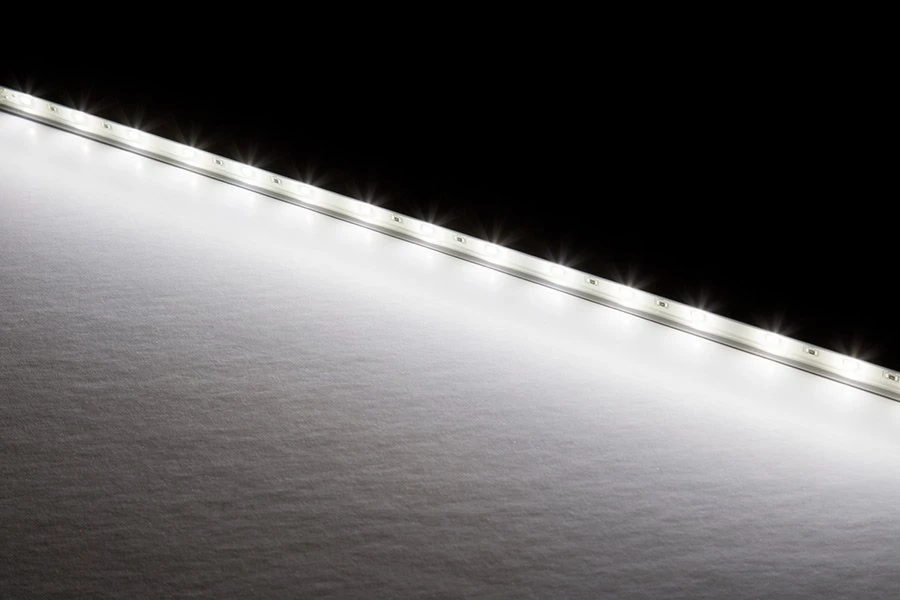 Waterproof Linear LED Light Bar Fixture - 415 Lm/ft, Under Cabinet Lighting with DC Barrel Connectors 2 Waterproof Linear LED Light Bar Fixture - 415 Lm/ft, Under Cabinet Lighting with DC Barrel Connectors - Image 2